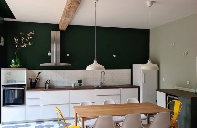 Spacious and cosy country house - 2h30 from Paris - swimming pool