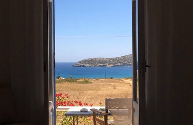 Spacious Antiparos Apartment | 2 Bedrooms | Apartment Mon Cala | Amazing Sea.