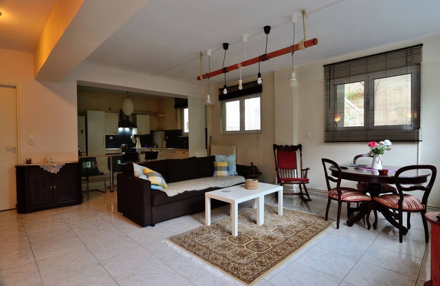 Spacious appartment near metro