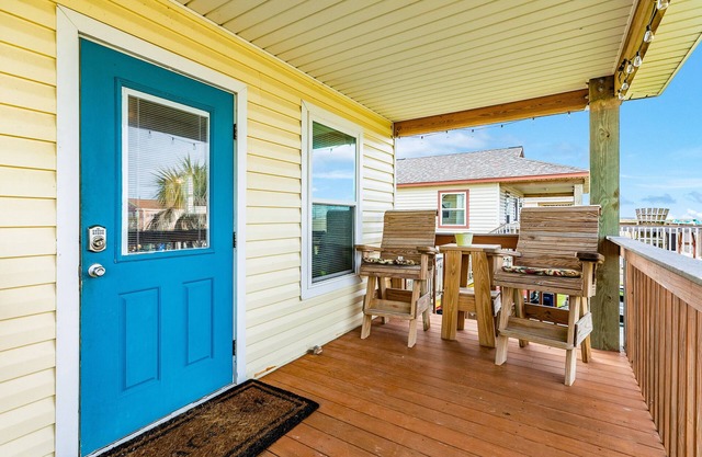 Spacious beach home with water-view, balcony, firepit, & washer/dryer