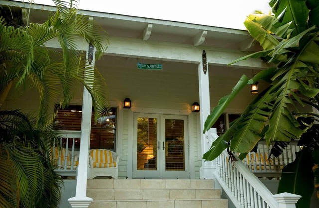 Spacious Caribbean-Style Home w/Kitchen, WiFi, & Wraparound Outdoor Veranda