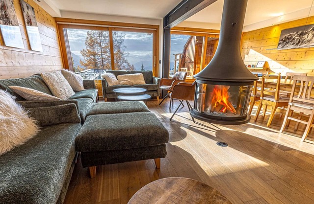 Spacious chalet for 14, sauna, parking, near slopes - Les Arcs 1600
