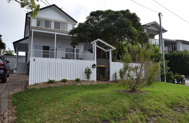 Spacious Coastal Family Haven