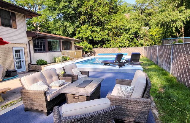 Spacious Getaway w/Heated Private Pool!