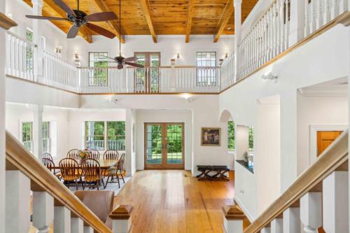 Spacious Home with Foosball PingPong and Gym