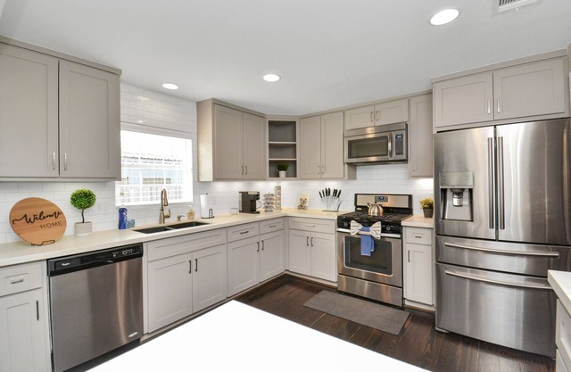 ¡SPACIOUS Home with Large Backyard near Downtown!