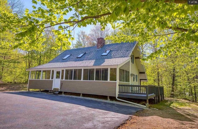 Spacious Mountain Chalet - 6 br - fireplace - deck