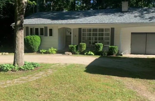 Spacious, renovated Beach House