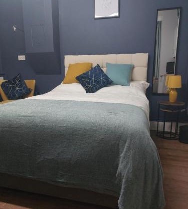 spacious self-contained accommodation 135 cantebury road Herne bay CT6 5RZ