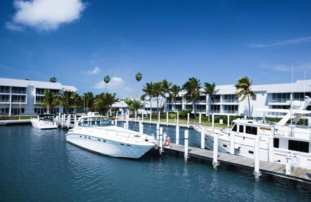 Spacious Two Bedroom Marina Villa w/Stunning Harbor Views & Private Balcony