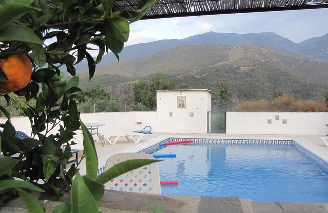 Spacious Villa.Sleeps 8. WiFi; Secure Private Pool. Garden. Parking 4-6 cars.