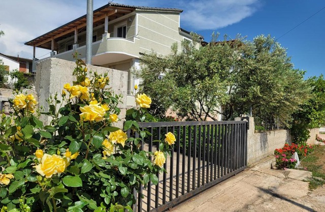 Spahiu Guesthouse