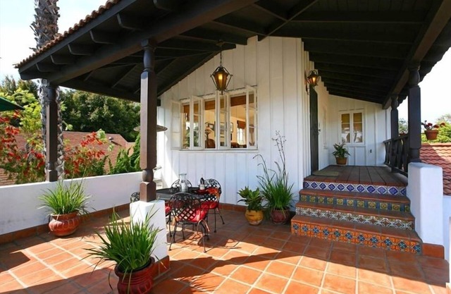 Spanish Casita in the Village of La Jolla - Walk to Everything