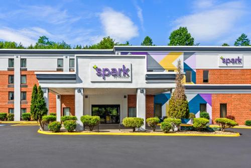 Spark by Hilton Lexington