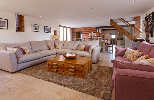 Sparks and Pentney Barn, Holt