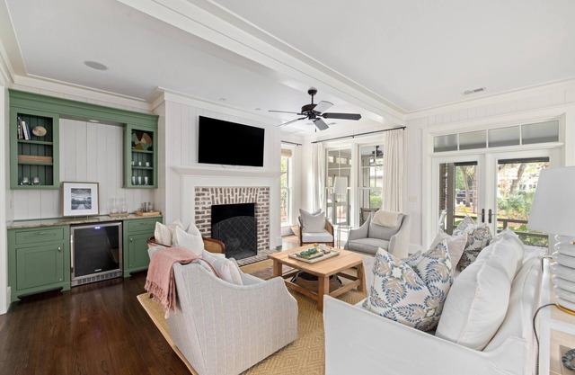 Spartina Cottage - 3BD Wilson Village!