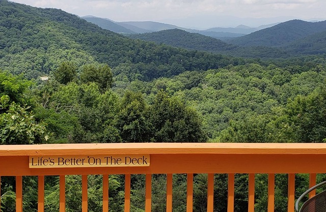 Spectacular Million Dollar View - Amazing Mountain Resort - Spacious Townhome