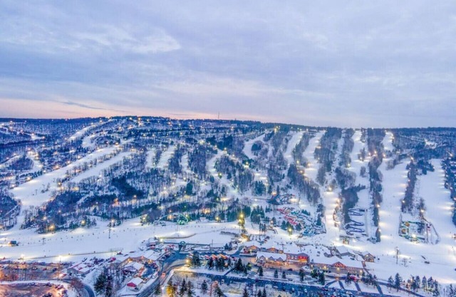 Spectacular Pocono's Getaway Near EVERYTHING!