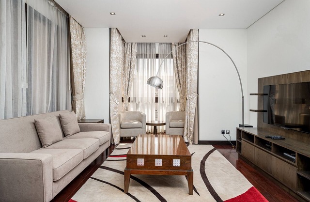 Splendid 2 Bedroom Apartment at Royal Amwaj, Palm Jumeirah by Deluxe Holiday Homes