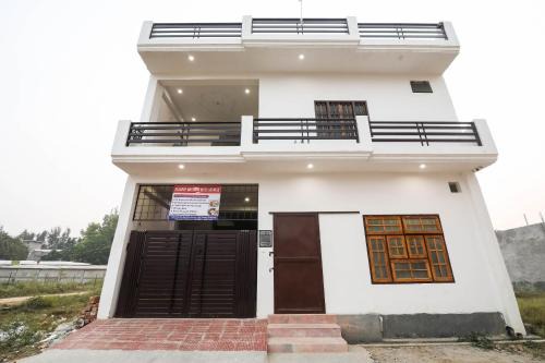 SPOT ON 76421 Kuldeep Inn