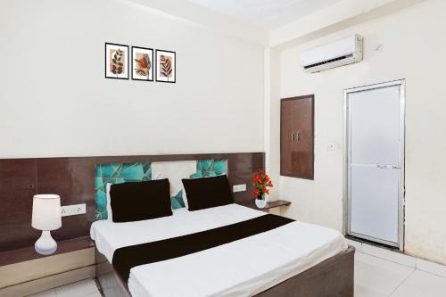 SPOT ON M L Paying Guest House