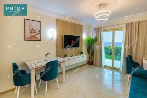SS-2255 Seaview sharks bay oasis
