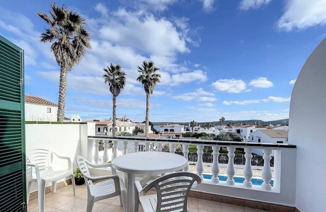 SS22. Flat in Ses Salines with swimming pool