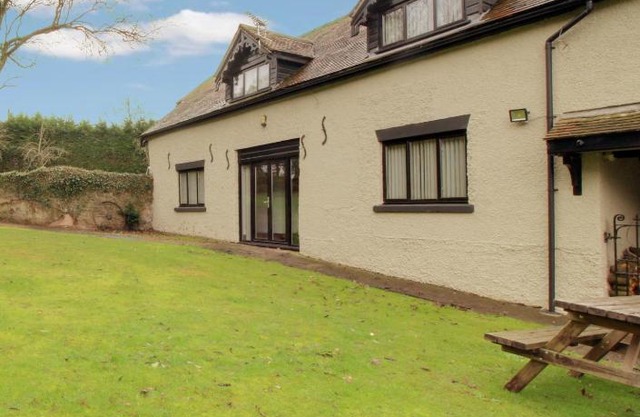 Stable Cottage