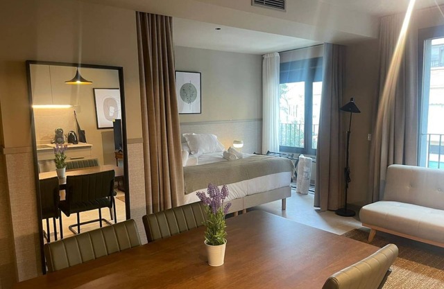 STANDARD APARTMENT IN VALENCIA