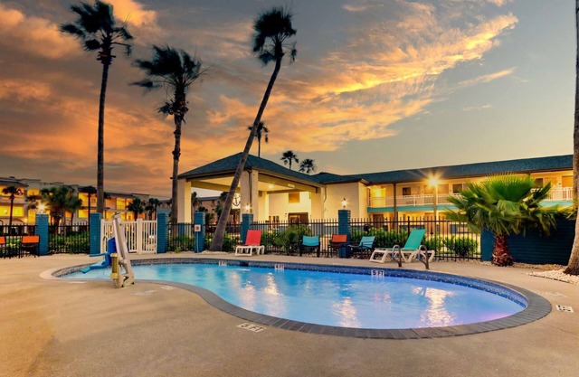 Standard Studio at Port Aransas Texas - Captains Quarters Inn