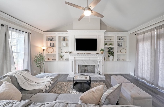 Stay in Style: Beautifully Designed Home with Outside Space/Seating, Charcoal Grill
