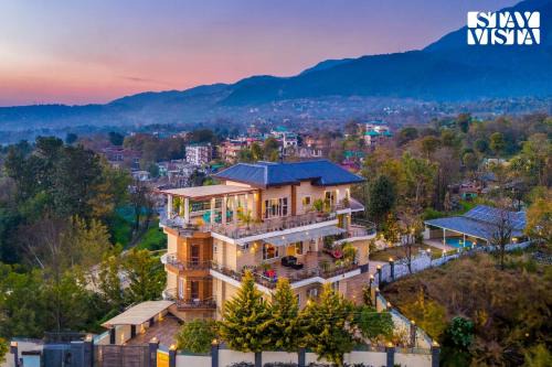 StayVista at Address By The Khul - Countryside 2BR villa in Dharamshala with Home Theatre