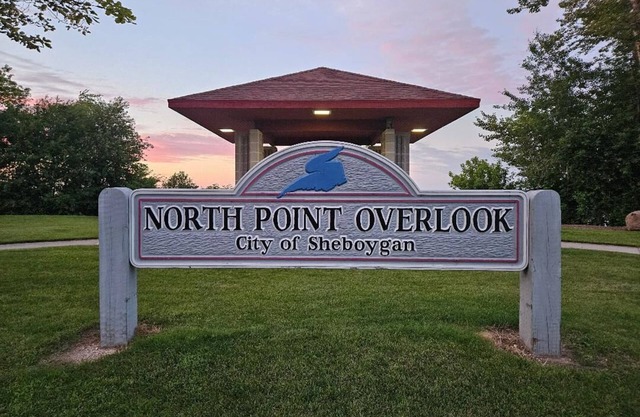 Steps from Lake Michigan: North Point Place