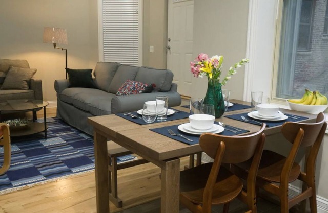 *Steps to Mag Mile, 2 BD , fast Wi-Fi, W&D