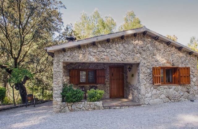 Stone house n�3 for 4 people, Batan Rio Tus