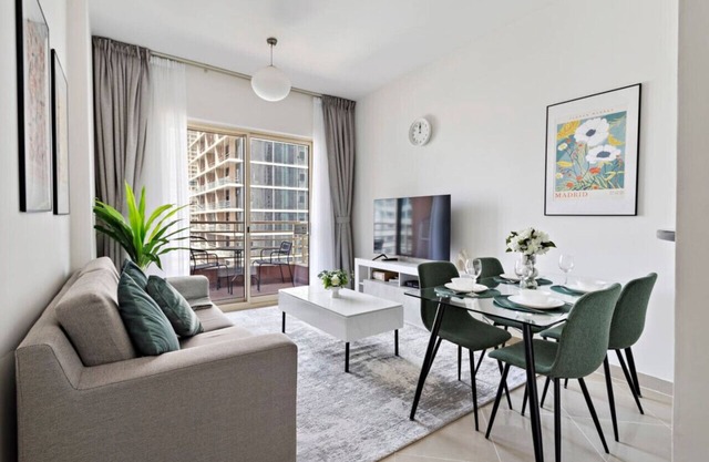 StoneTree - Icon 2 1BR - Family-friendly Community