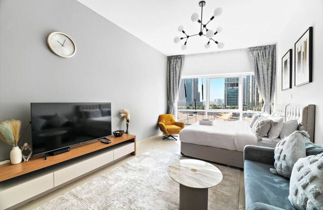 StoneTree - Concorde Tower 1 Studio - Elegant Apartment