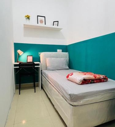 Stop Over Partition Room in Al Barsha 1 Near Mashreq Metro