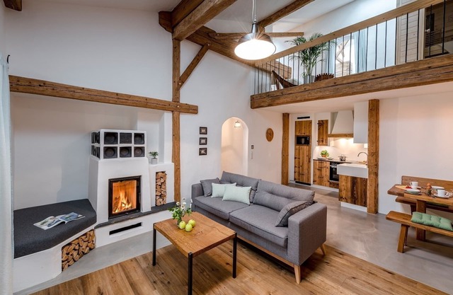 Straw room 110sqm, 2 bedrooms, sauna, fireplace, gallery with balcony