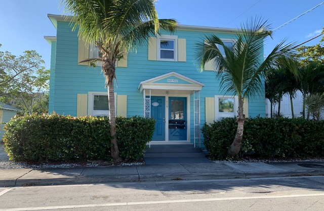 Studio #3 - 2 blocks to Downtown Lake Worth Beach