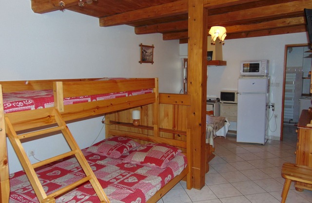 STUDIO 3 pers. in a quiet traditional house