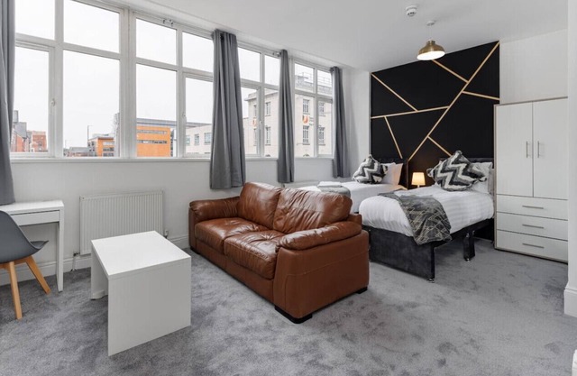 🌟Studio 4 - City Centre - Free Wifi & Smart TV🌟