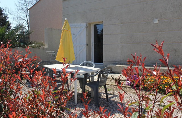 Studio 5 pers. in St-Cyprien between village and beaches on coteradieux site Wifi