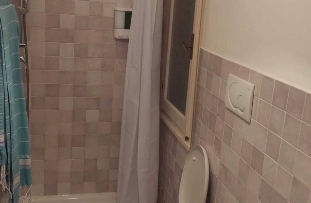 Studio apartment on the main avenue of Lido degli Estensi a few meters from the sea
