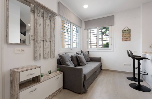 Studio Apartment 'Apartamentos Sealmar 1' with Shared Pool, Wi-Fi and Air Conditioning