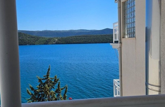 Studio Apartment near the Sea a10