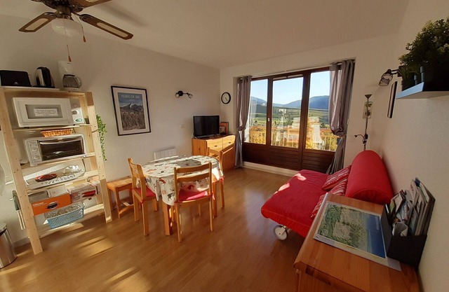 Studio cabin with balcony and parking in Villard-de-Lans