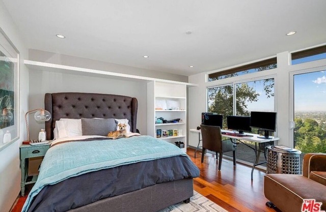 Studio City VIEWS VIEWS in the hills modern estate remodeled furnished ready for