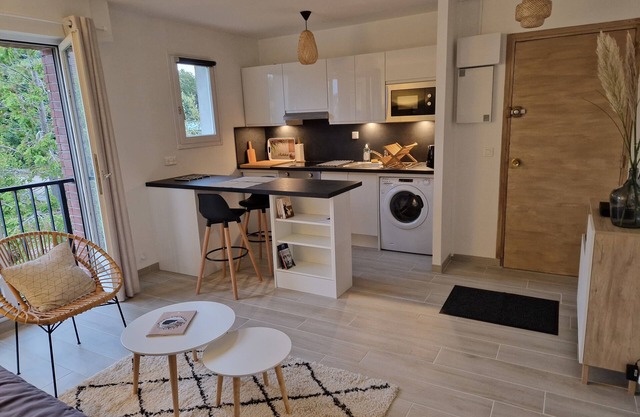 Studio Cosy, Calme sur Jardin à 150m du Château