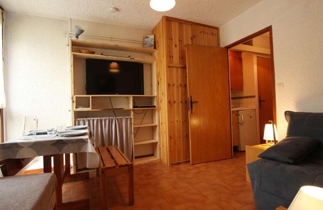 Studio cosy pour 2 à Chantemerle, Serre-Chevalier - Tout équipé, TV, Wifi et options confort - FR-1-330E-63